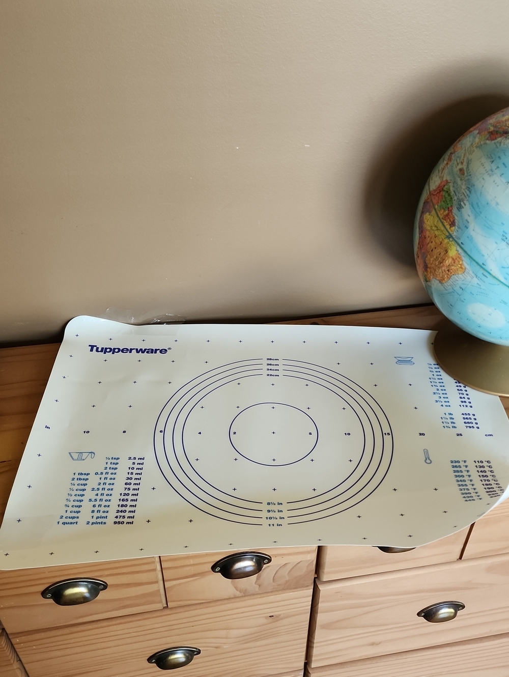 Vintage Tupperware Pastry Mat Sheet